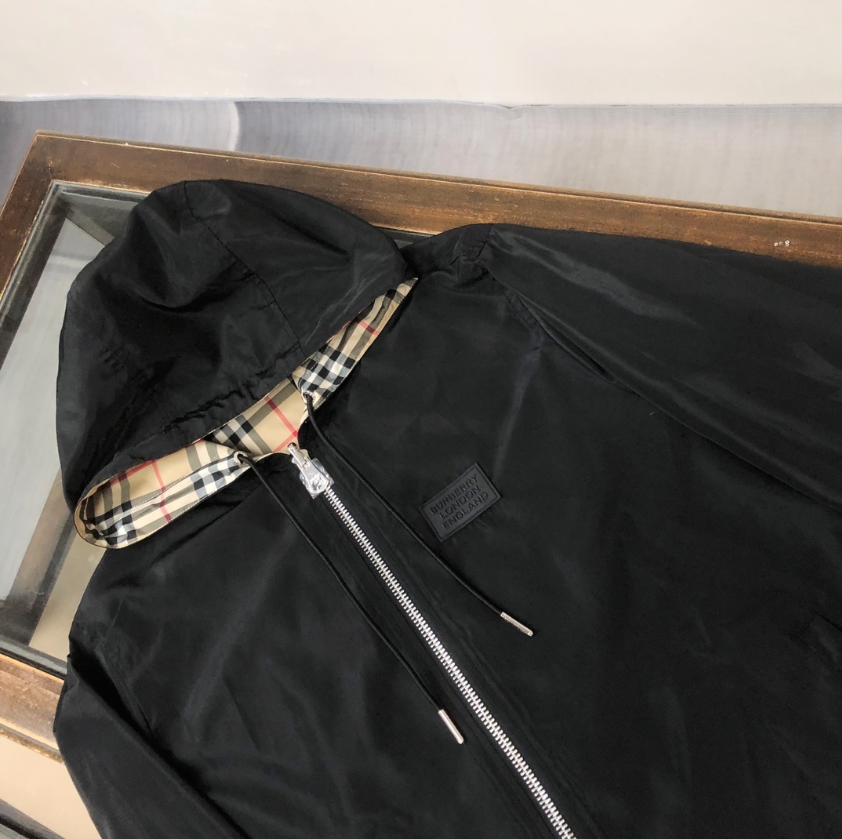 Burberry windbreaker